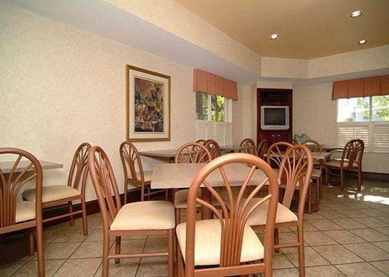 Sleep Inn North Charleston Ashley Phosphate Restaurant bilde